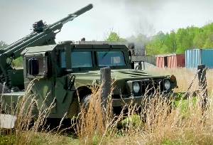 HMMWV/Hawkeye 105