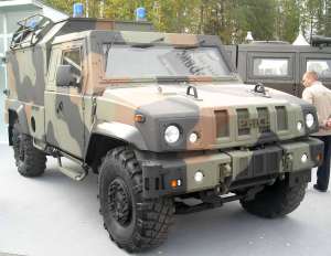 Бронеавтомобиль LMV m65 Рысь